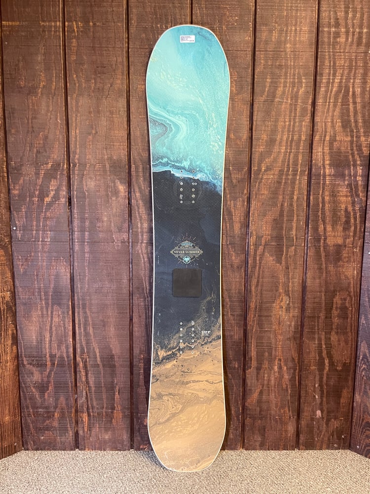2020 Never Summer Infinity Snowboard - USED