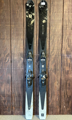 Armada Powder Skis