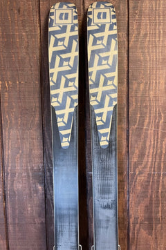 Armada Powder Skis