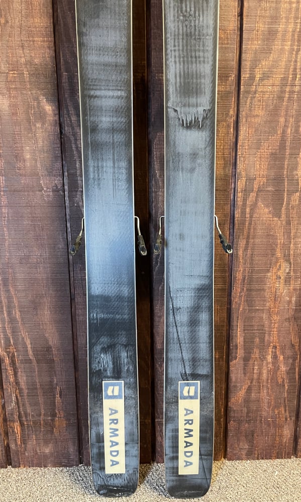 Armada Powder Skis