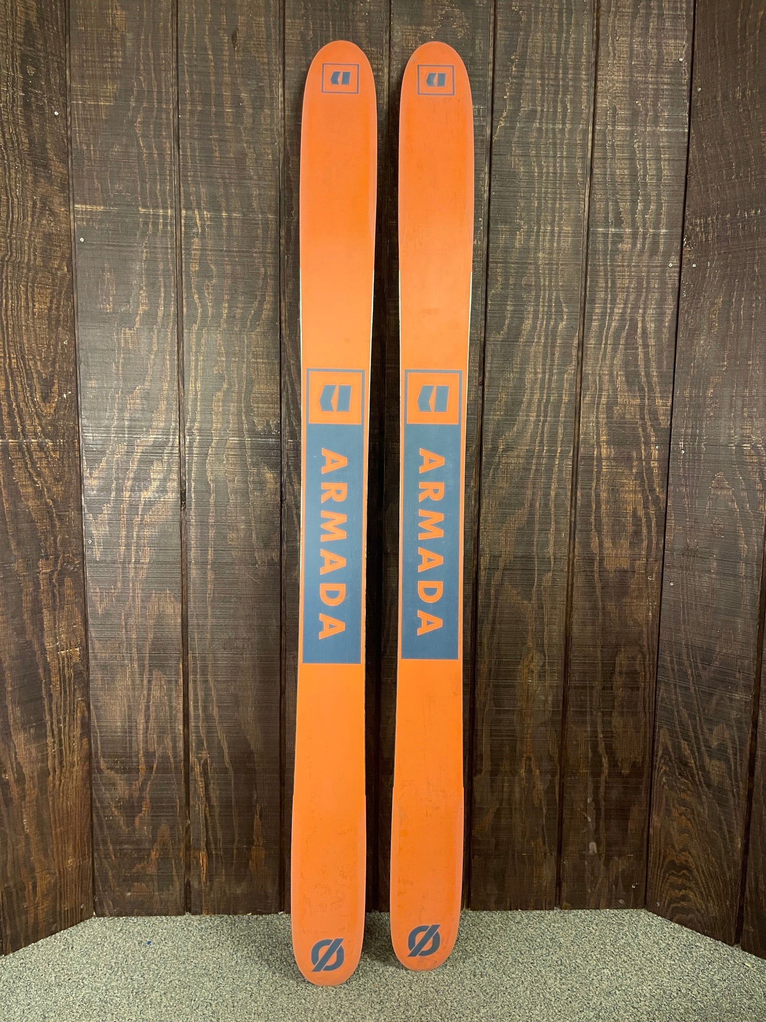 2024 Armada Whitewalker 121 Limited Edition Zero Skis - NEW