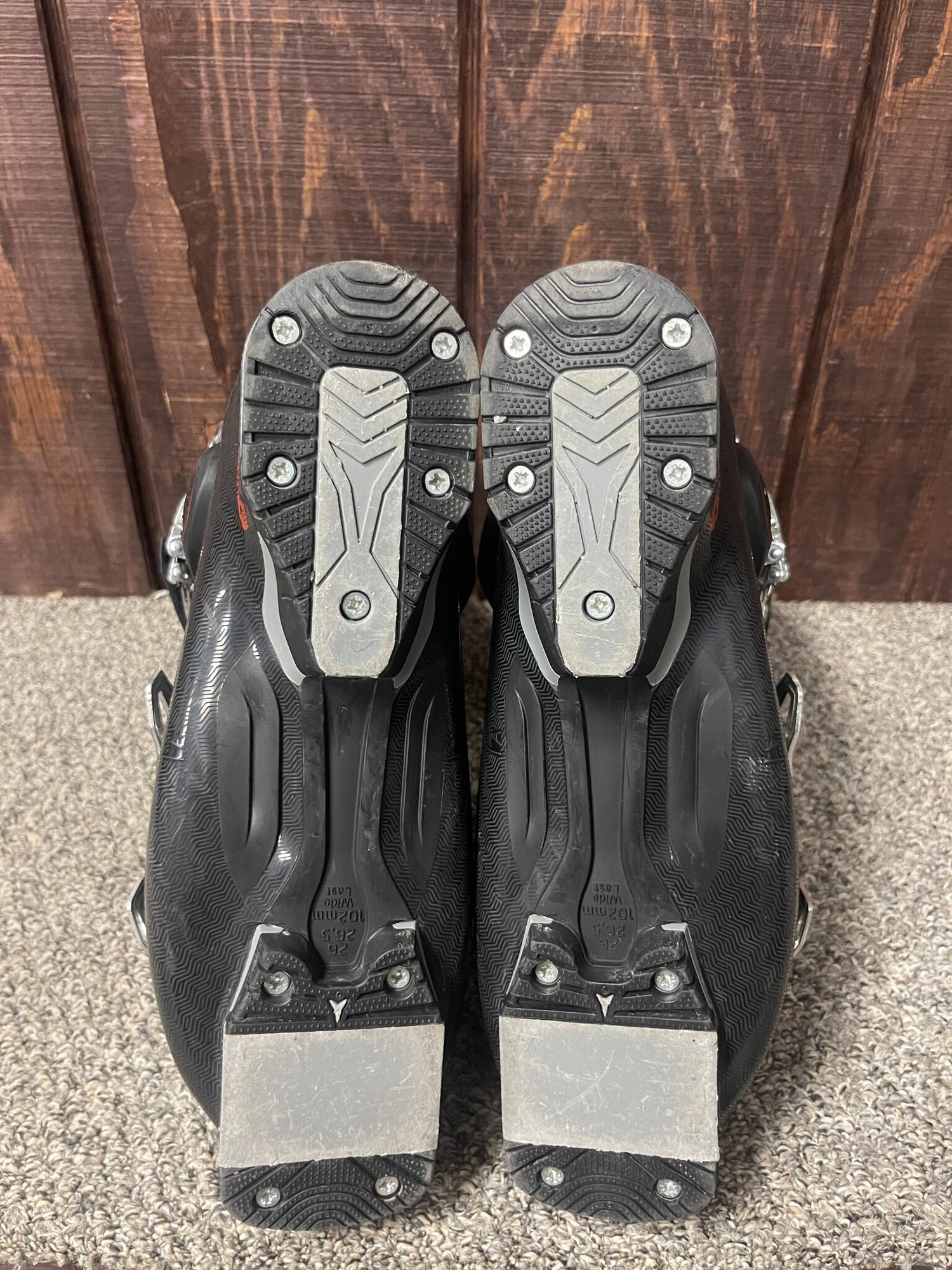 2023 Atomic Hawx Magna R90 Mens Ski Boot - USED