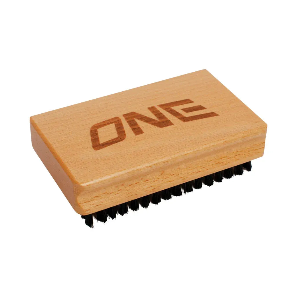 2025 One Ball Brass + Nylon Combo Waxing Brush - NEW
