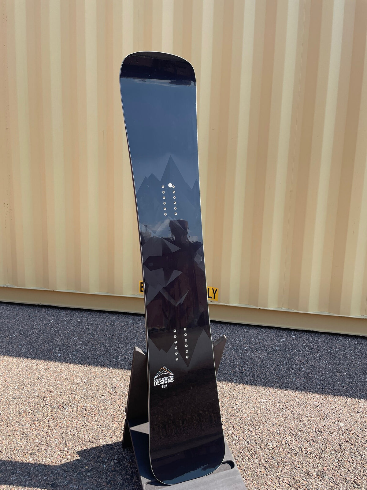 2025 Rocky Mountain Designs Prospector Snowboard - NEW