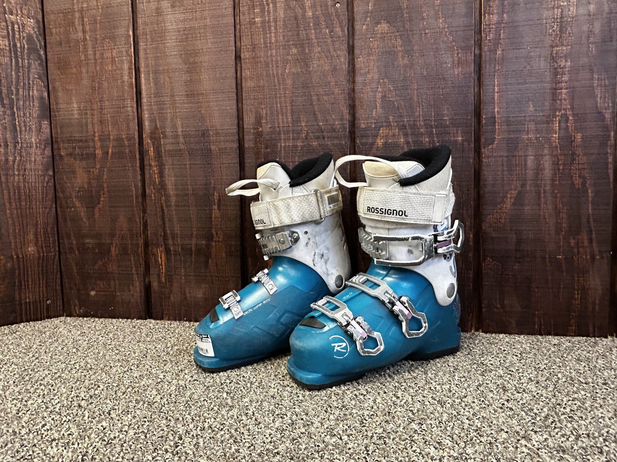 2022 Rossignol Kelia Adult Ski Boots - USED