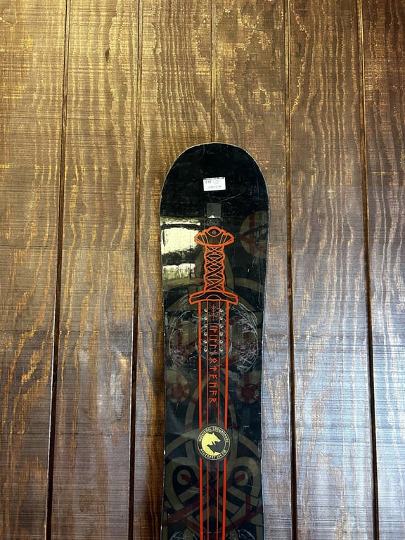 Revenant Men's Snowboard - USED