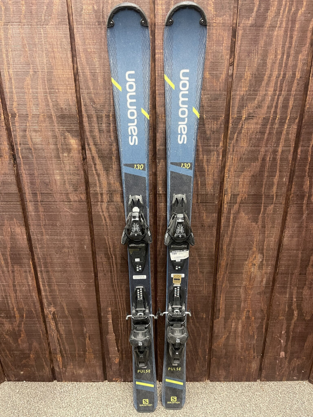 2022 Salomon Pulse Skis w/ Bindings - Used