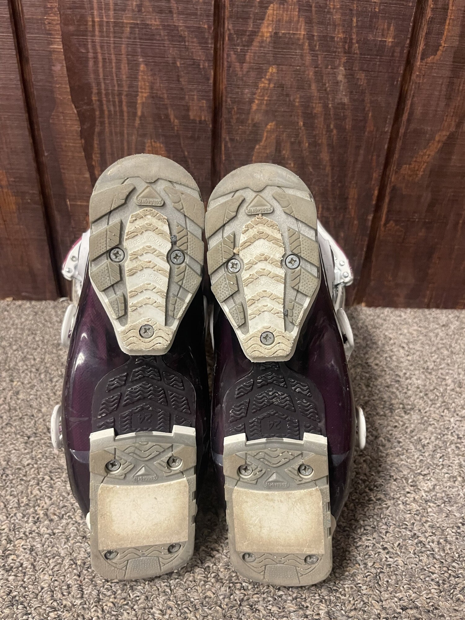2025 Salomon Quest Access W R70 Ski Boots - USED